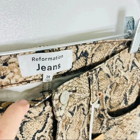 NWT Reformation Peyton Hight Waist Bootcut Jeans in Snake - Picture 4 of 8